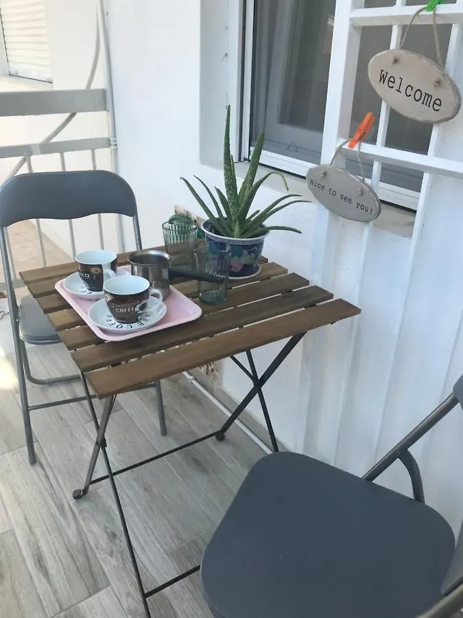 Jozy Apartment Peraia